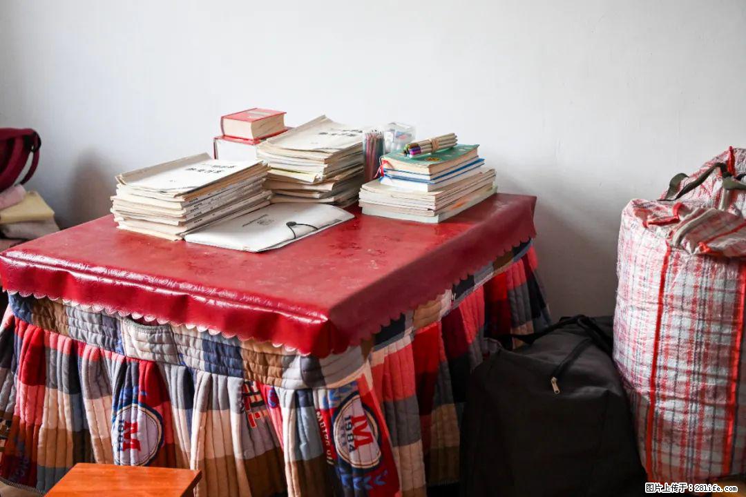 全网追的“扁担女孩”，找了一份暑假工，时薪12元 - 抚顺生活资讯 - 抚顺28生活网 fushun.28life.com